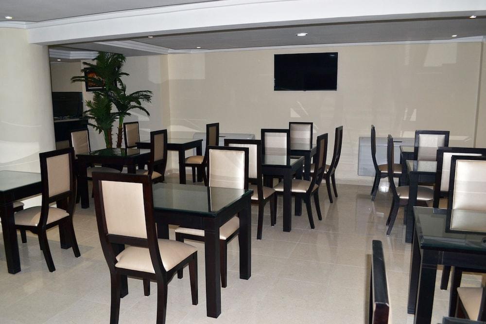 Hotel Al Akhawayn Oujda Esterno foto