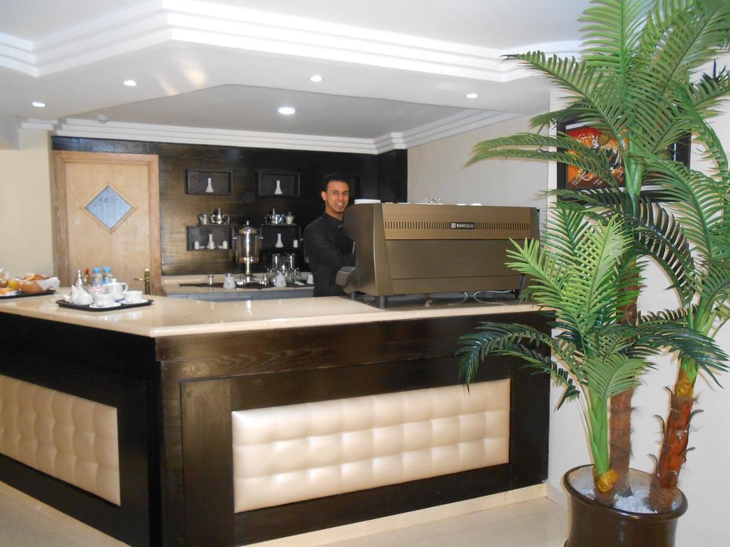 Hotel Al Akhawayn Oujda Esterno foto