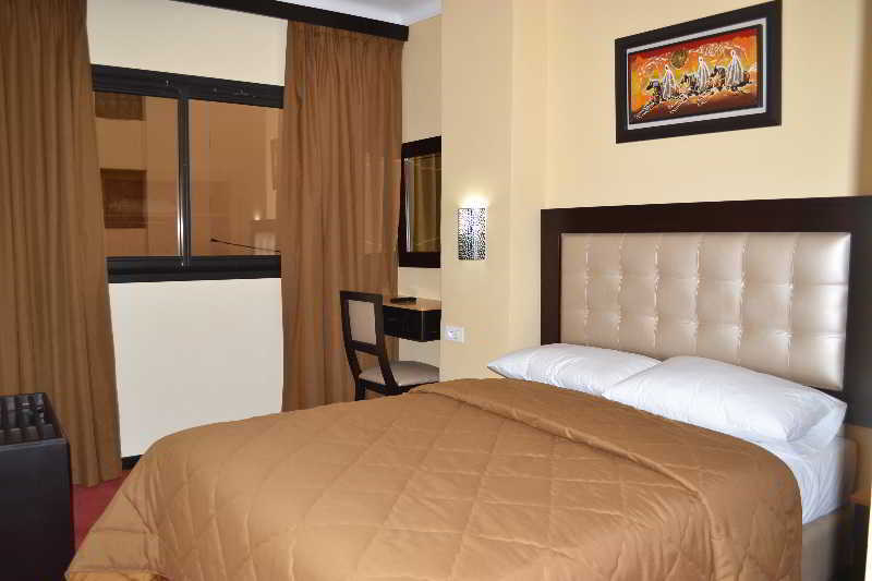 Hotel Al Akhawayn Oujda Esterno foto