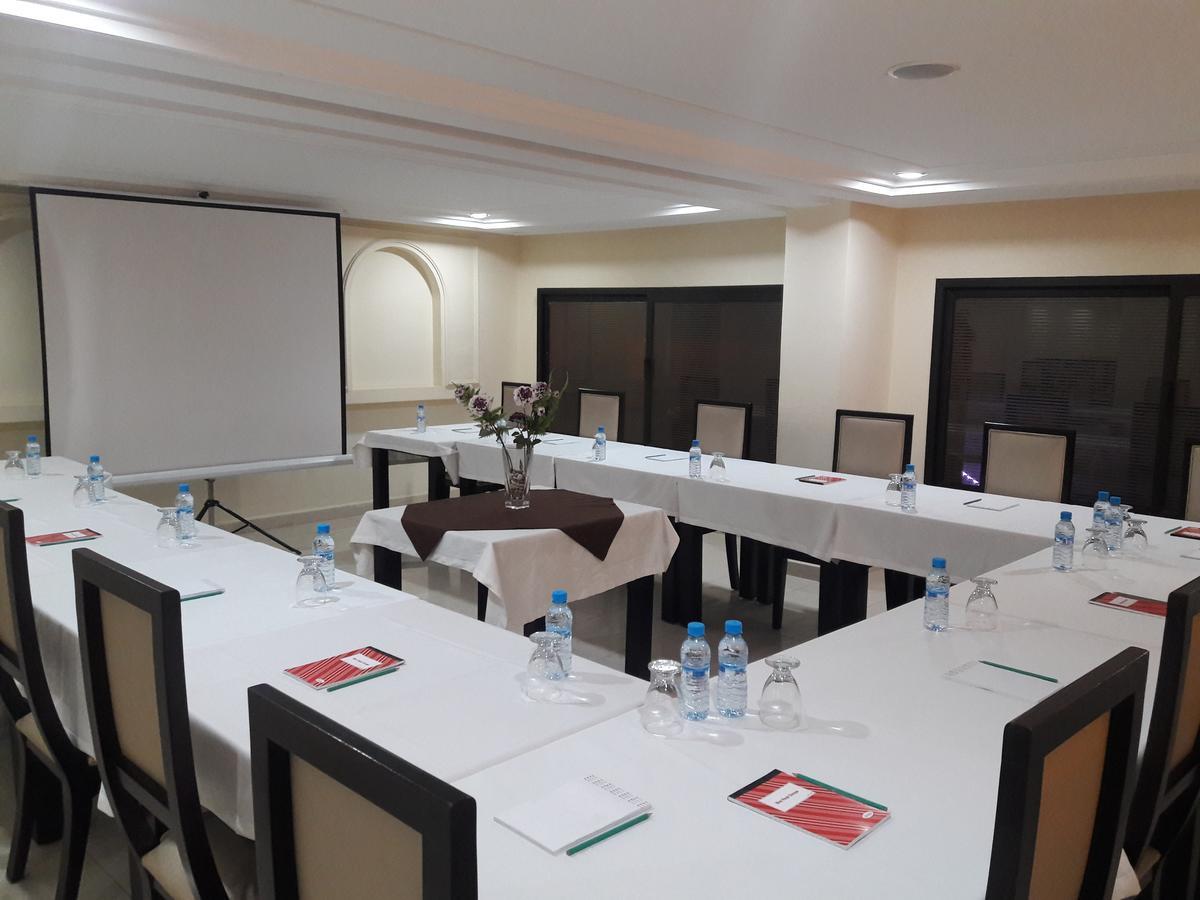 Hotel Al Akhawayn Oujda Esterno foto