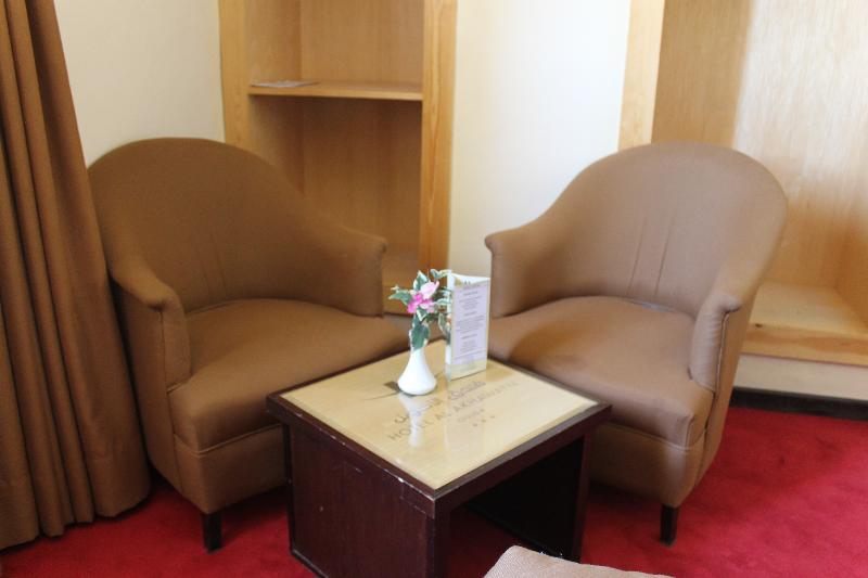 Hotel Al Akhawayn Oujda Esterno foto